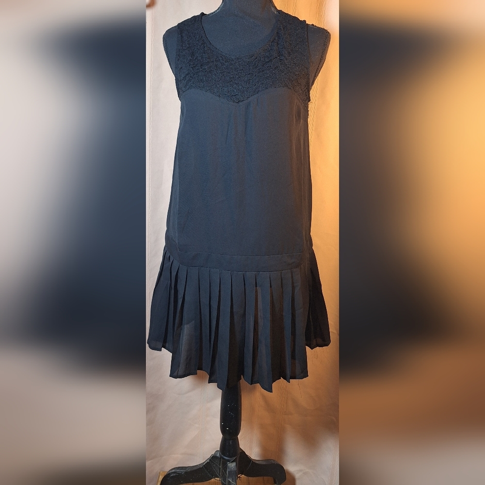 MIMI CHICA Black Mini Dress with Lace Bodice